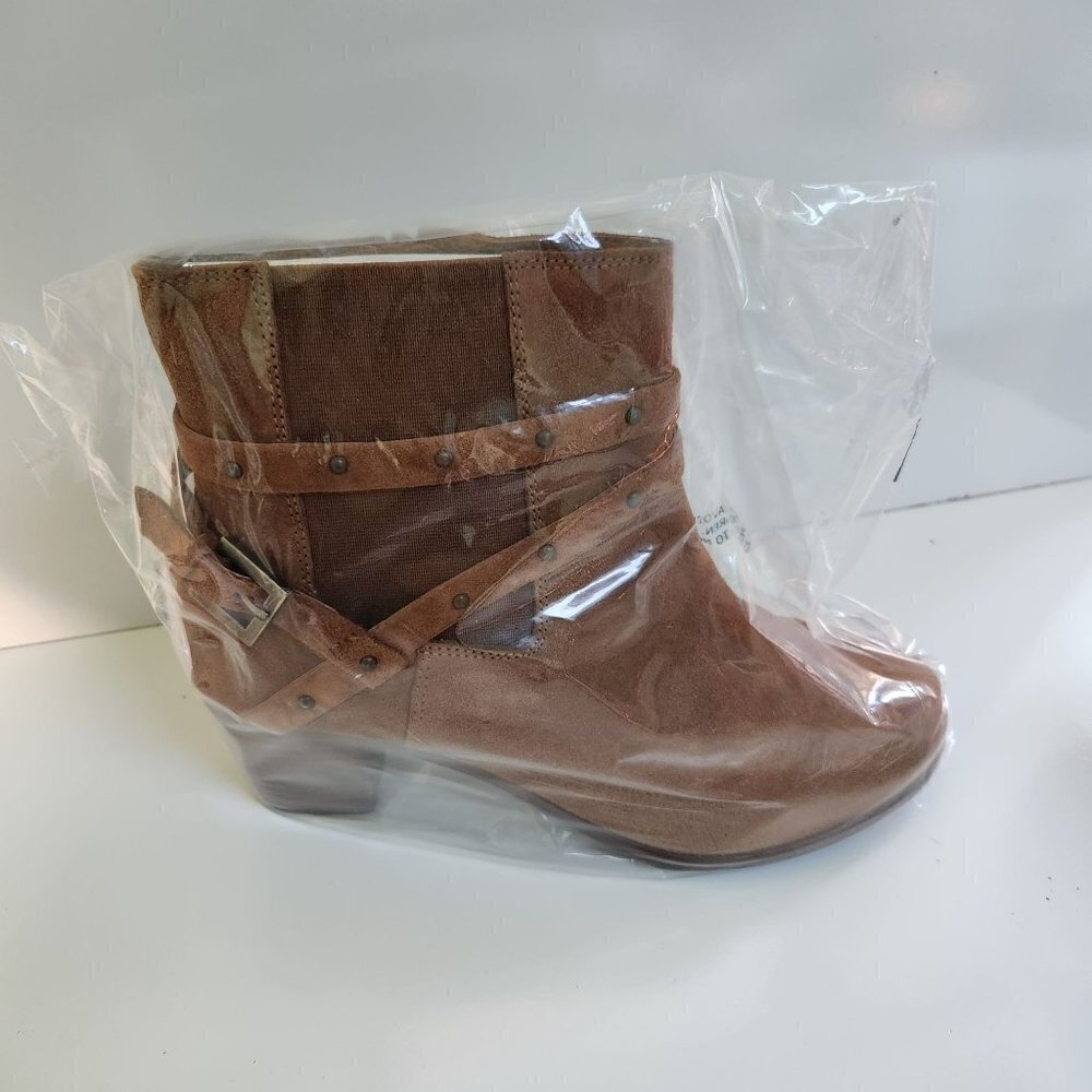 Matisse Nib Camryn Cognac Suede Ankle Boots Size 10w — image 3 of 8